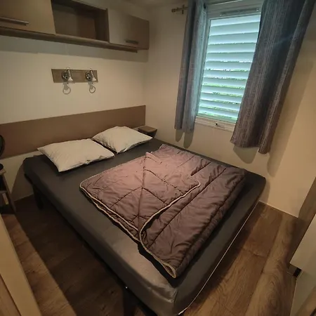 Au Le Ried - Proche Europa Park Campingplatz