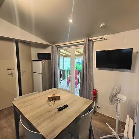 Campingplatz En Avec Piscines, 3 Chambres, 6 Pers, Tv, Proche Europa Park *