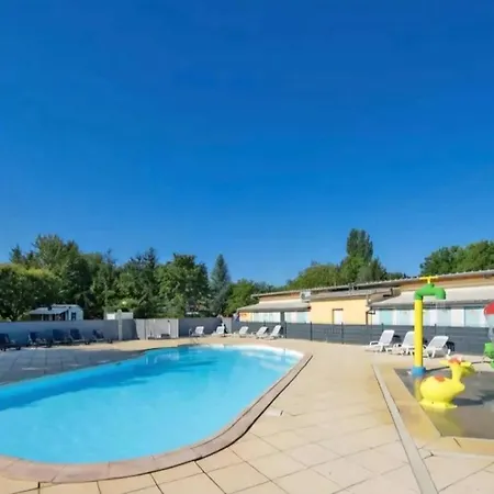 6 Pers, Proche Europa Park, Menage Inclus, En Avec Piscines مكان تخييم *